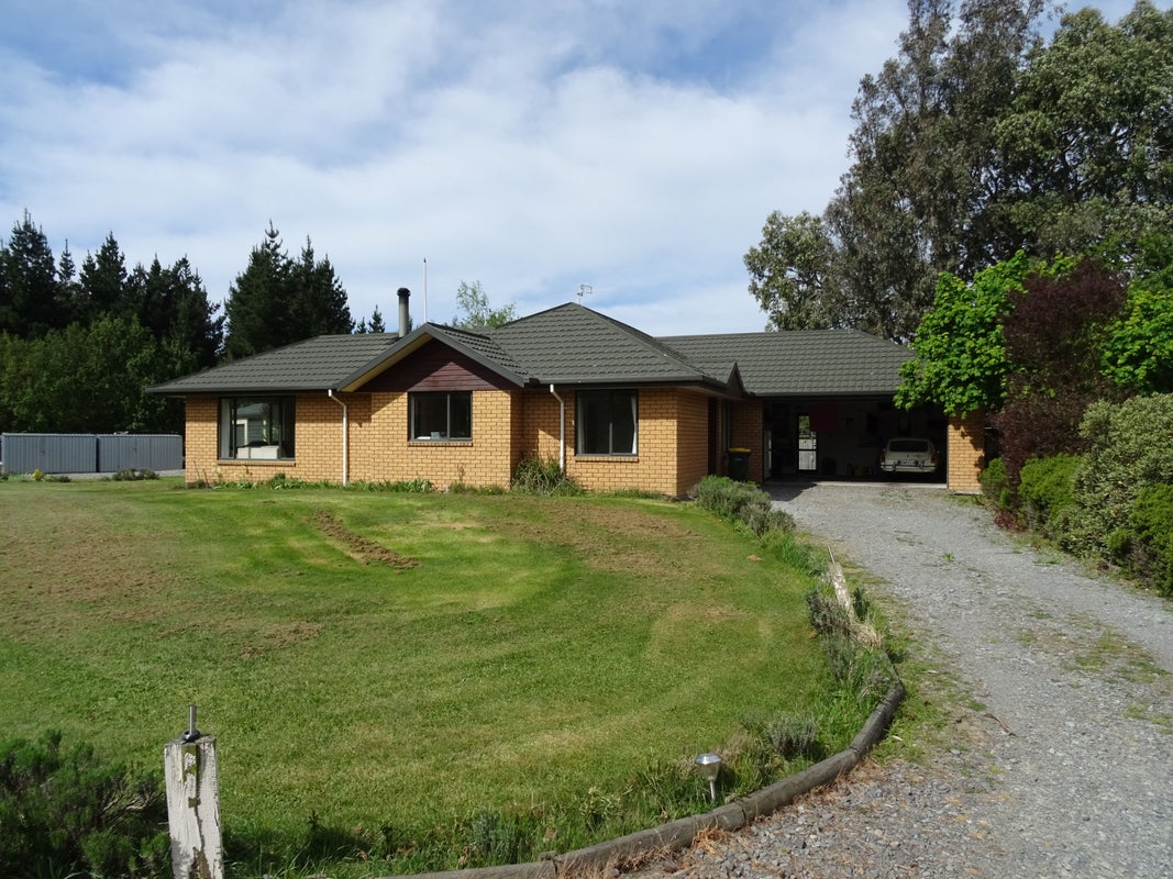 394 Hoskyns Road, Christchurch - Carousel 1