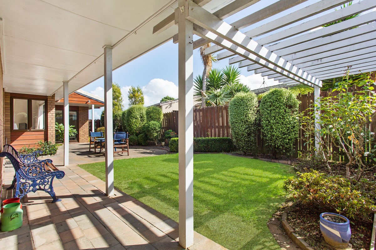 27 Golfland Drive, Golflands, Auckland - Carousel 2