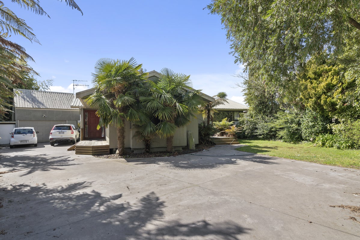 14 Streamdale Place, Ngongotaha, Rotorua - Carousel 1