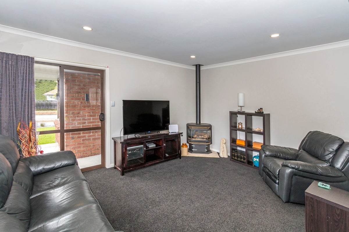 90 Marlow Road, Aranui, Christchurch - Carousel 2