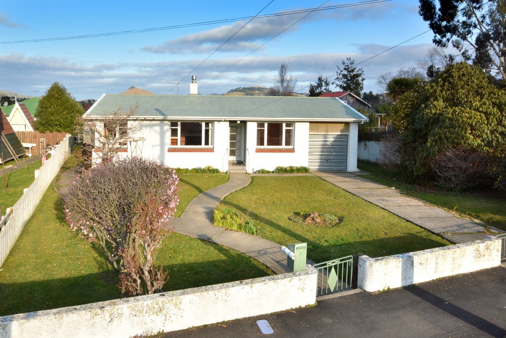 1 Fairview Terrace, Sawyers Bay, Port Chalmers - Carousel 1