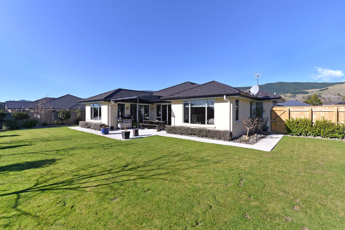 9A Joyce Place, Richmond, Richmond - Carousel 1