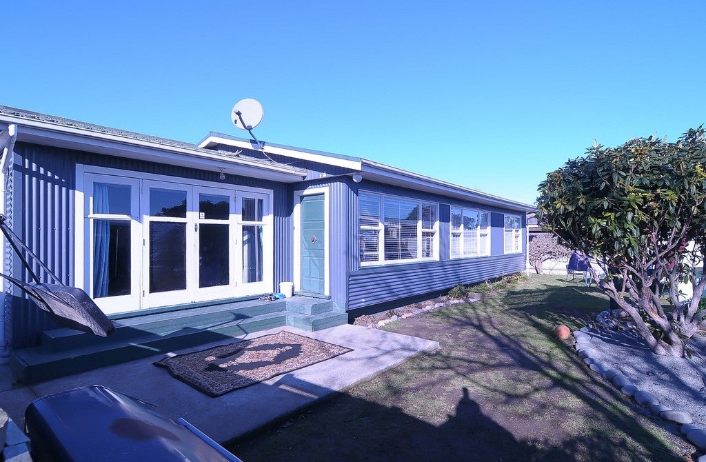 120 ELIZABETH AVENUE, Rakaia, ASHBURTON - Carousel 1