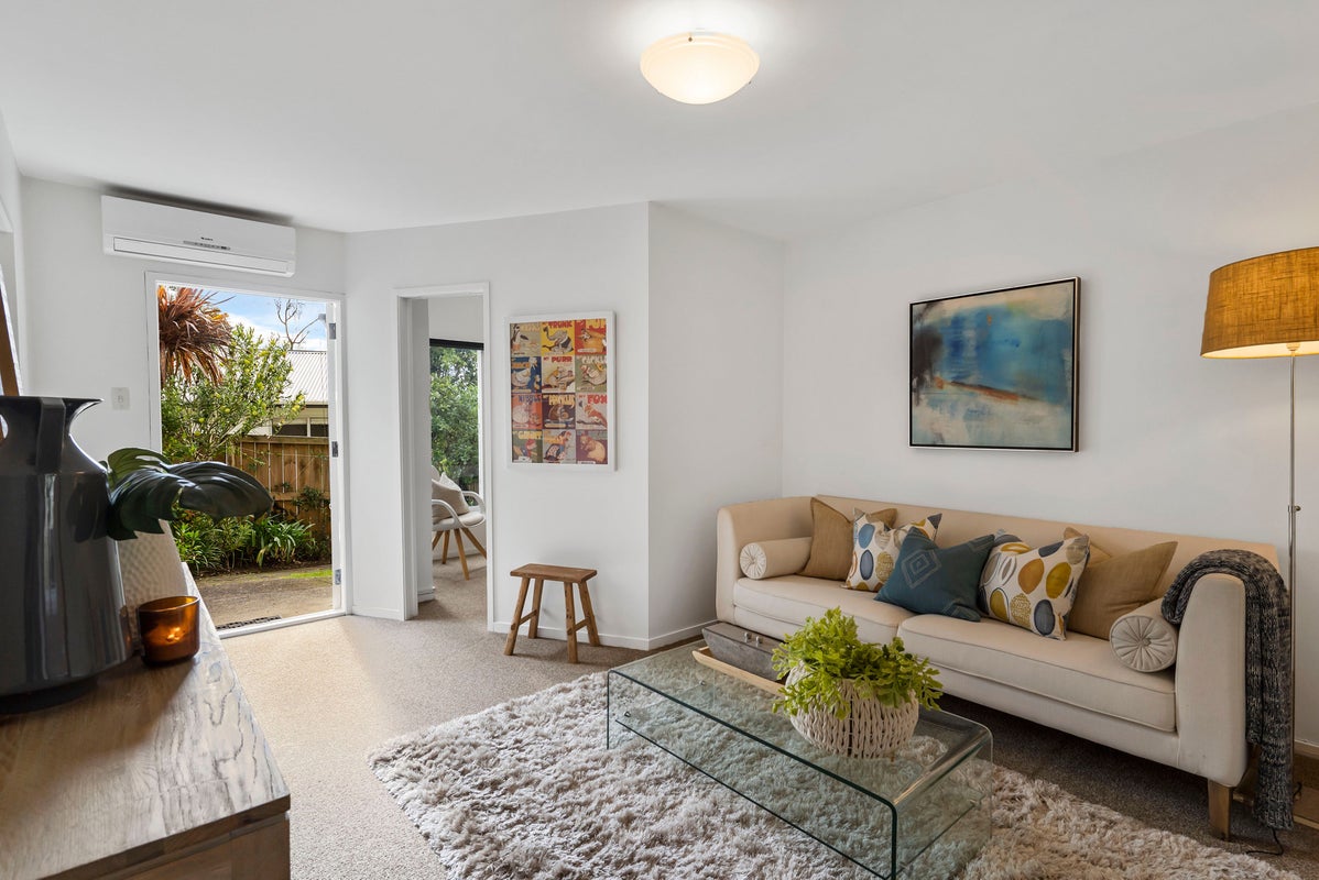 3/70 Gowing Drive, Meadowbank, Auckland - Carousel 1