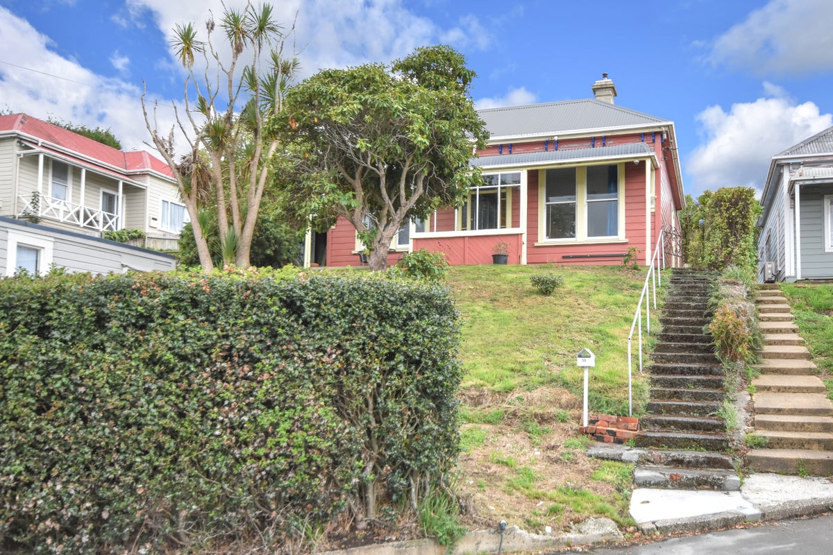 46 South Terrace, Picton, Picton - Carousel 1