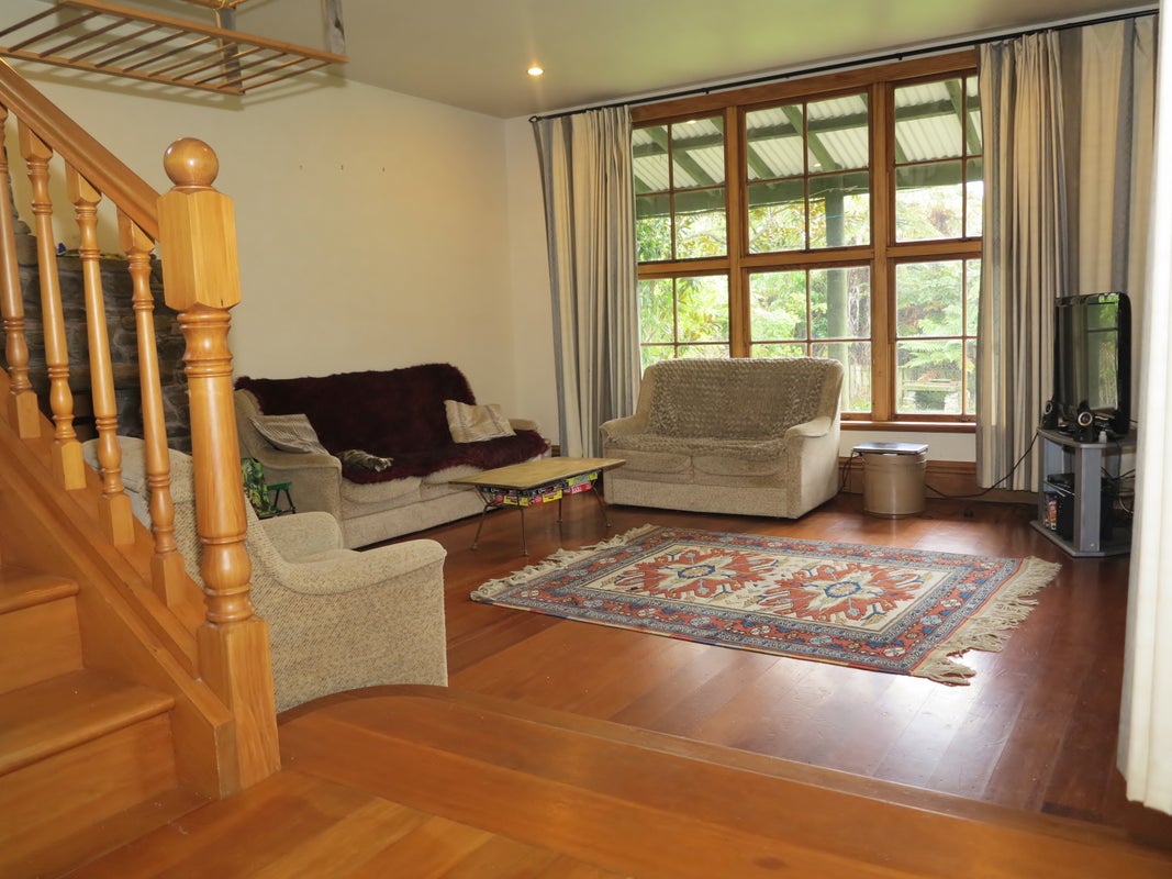 40 Gibbs Road, Collingwood - Carousel 2