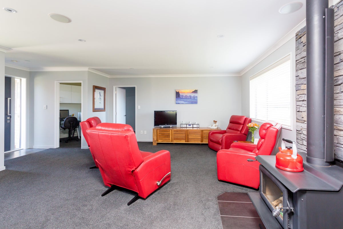 27 Spring Place, Leeston, LEESTON - Carousel 10