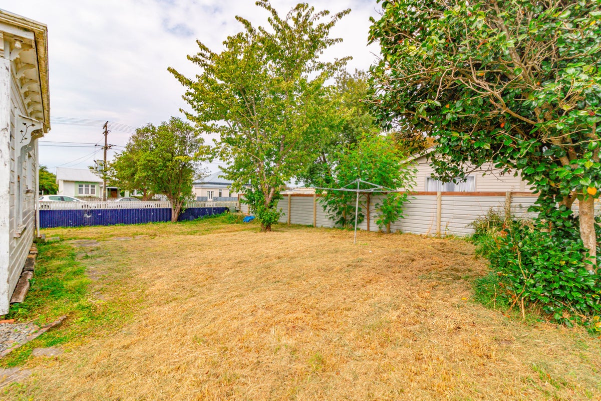 37 Cumbrae Place, Aramoho, Whanganui - Carousel 2