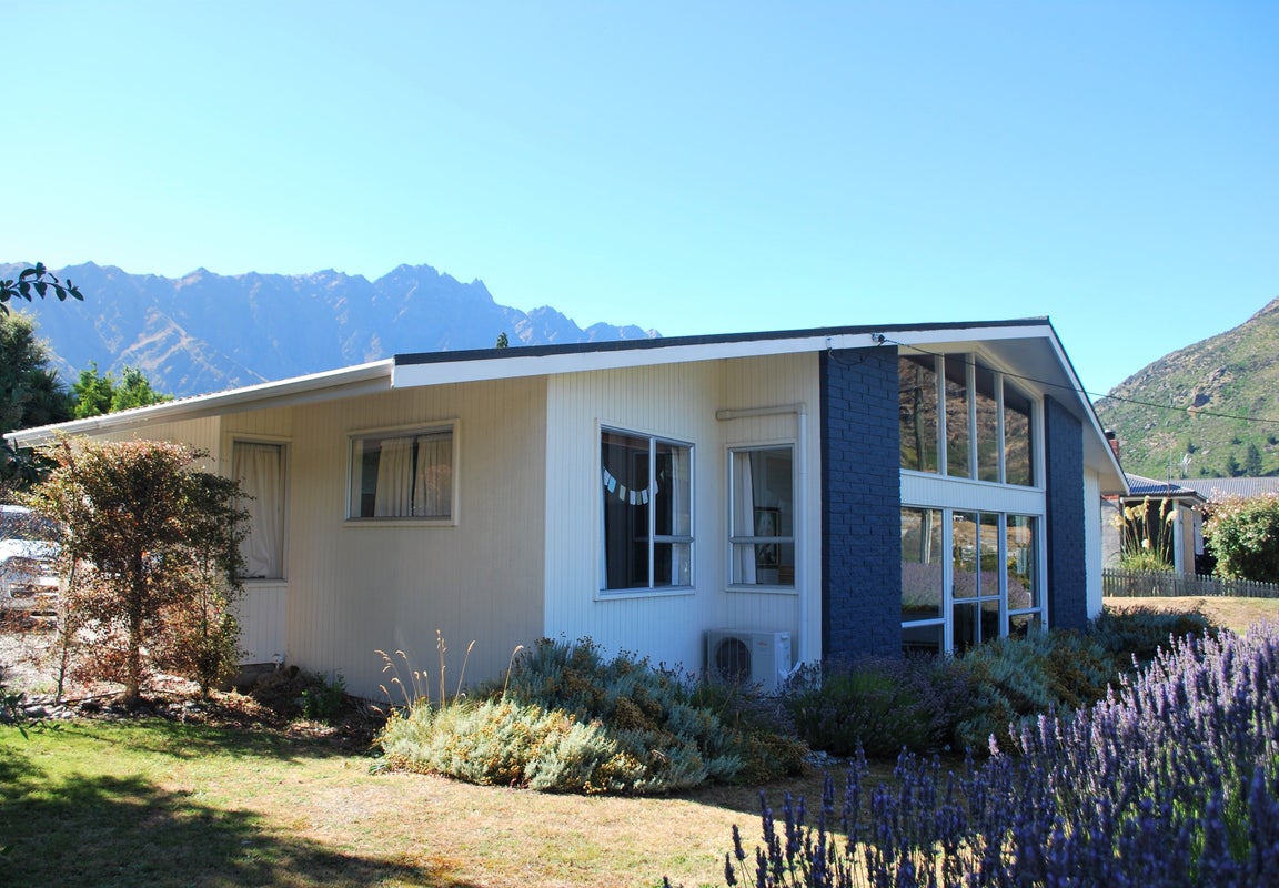 25 Douglas Street, Frankton, Queenstown - Carousel 1