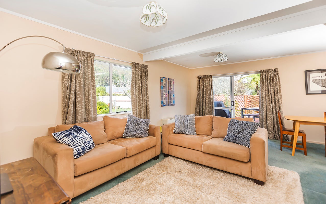 25 Burnside Avenue, Hawera - Carousel 2