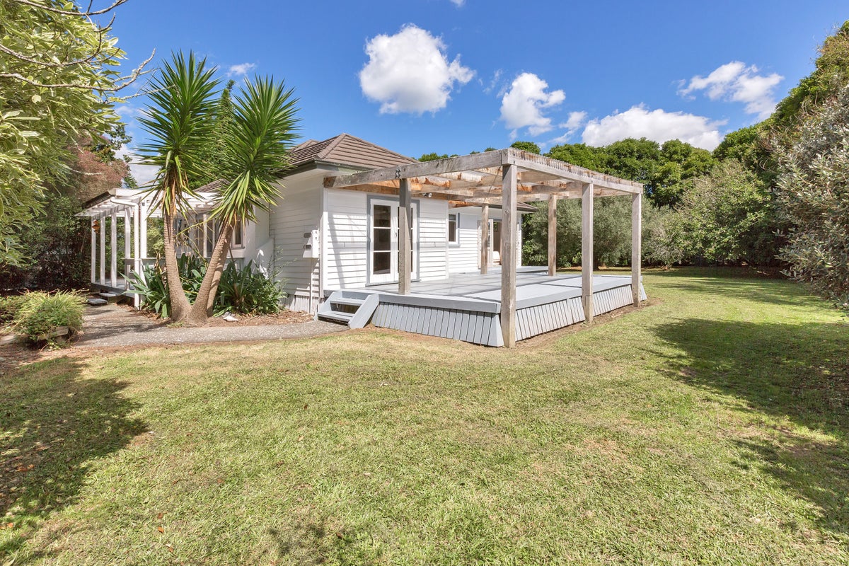 586 Springfield Road, Whangarei - Carousel 1