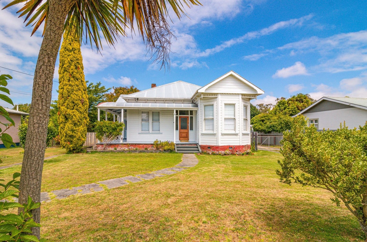 15 Stewart Street, Aramoho, Whanganui - Carousel 14