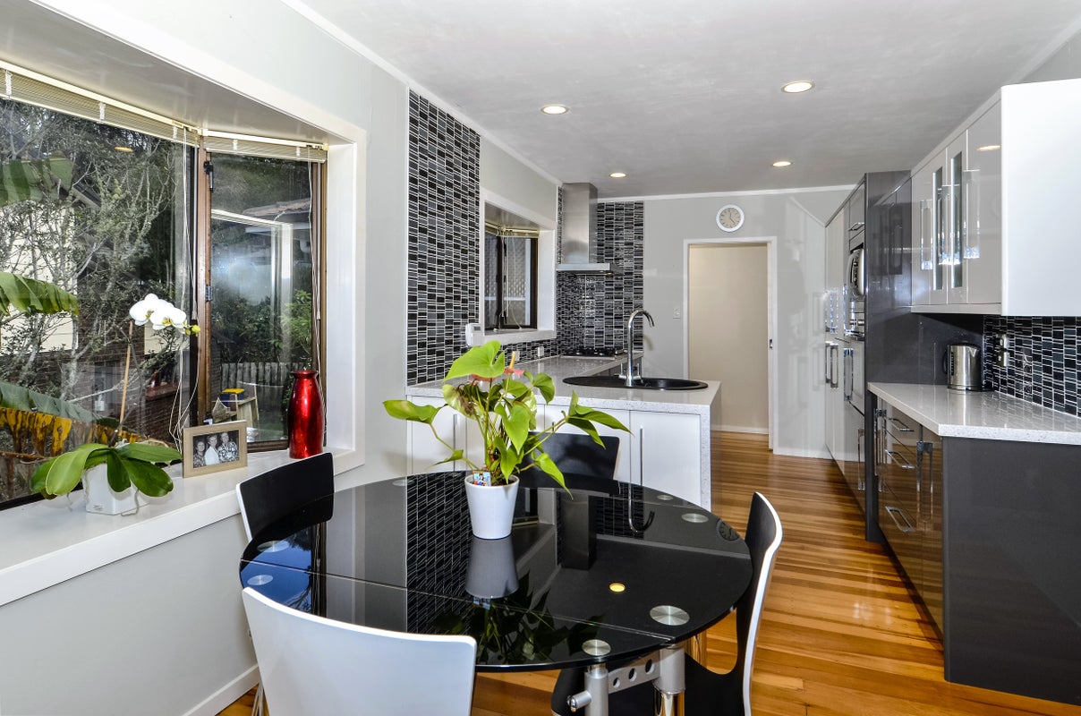2 Glenvar Close, Torbay, Auckland - Carousel 2