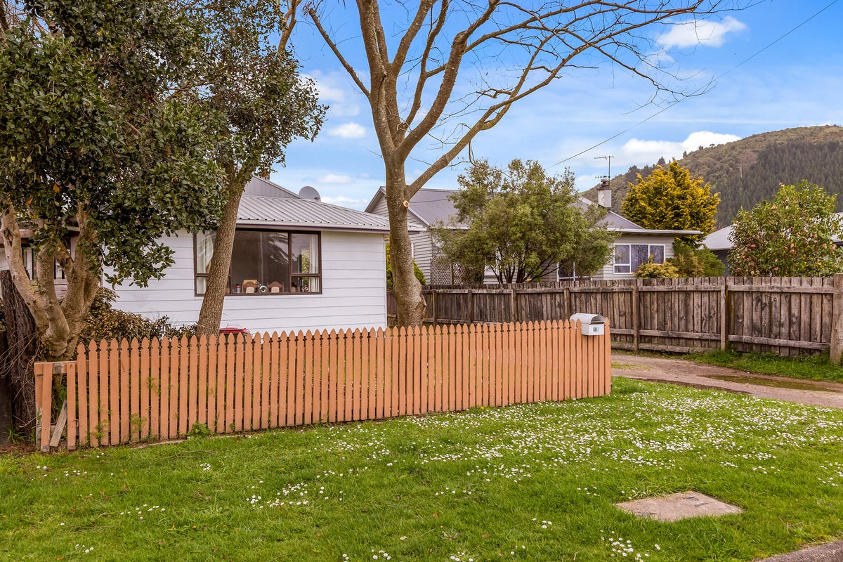 19A Beaumont Road, Ngongotaha, Rotorua - Carousel 1