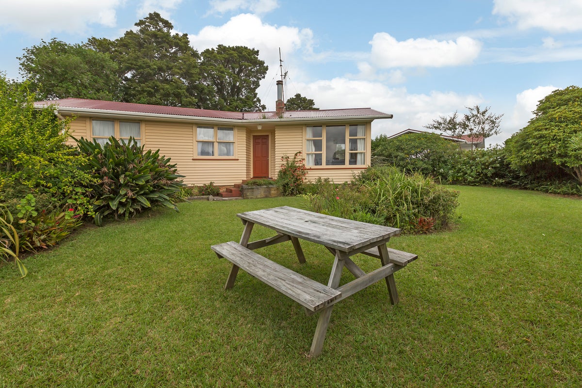 4 Mcinnes Avenue, Kamo, Whangarei - Carousel 8