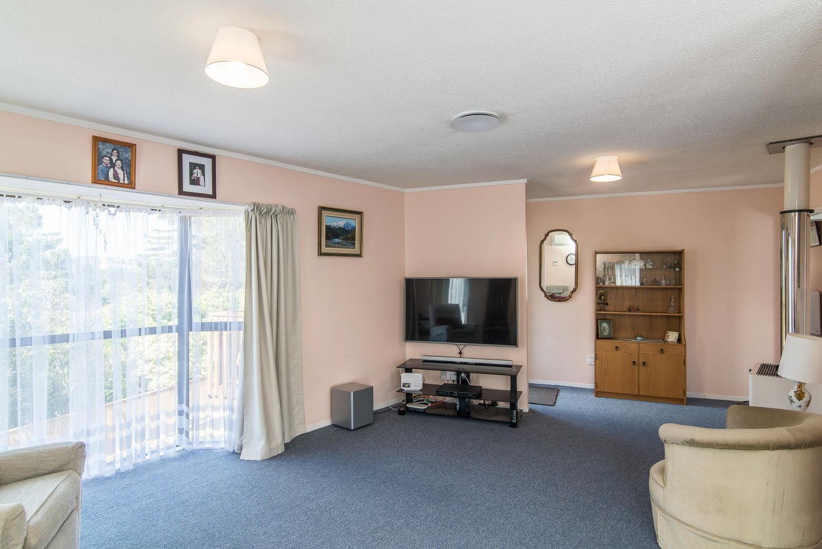 34 Guadeloupe Crescent, Grenada Village, Wellington - Carousel 10