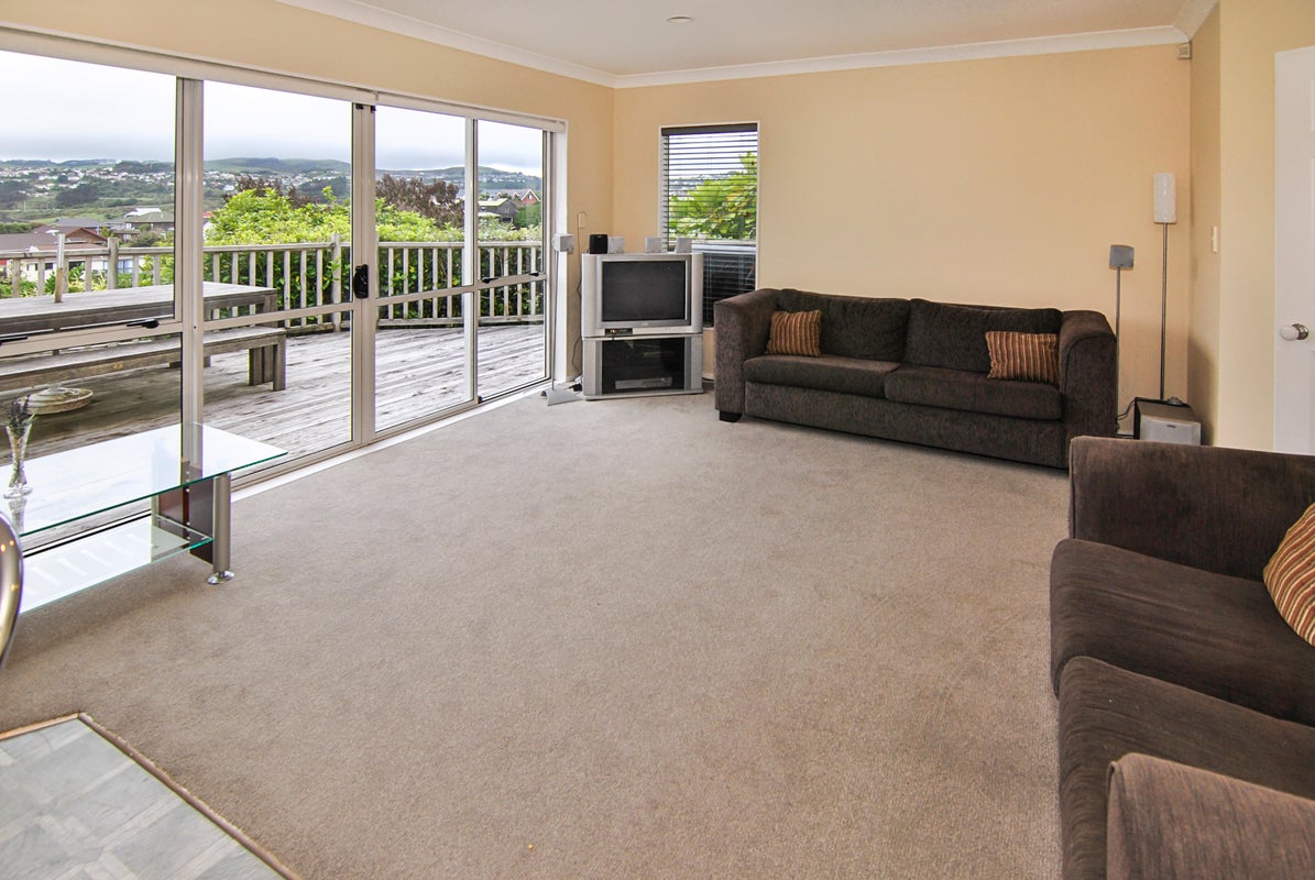 161 Westchester Drive, Churton Park, Wellington - Carousel 2