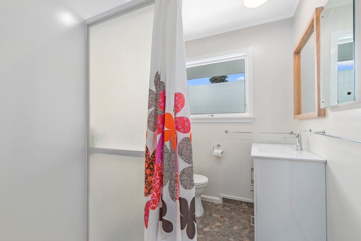 2/117 Marlow Road, Aranui, Christchurch - Carousel 10