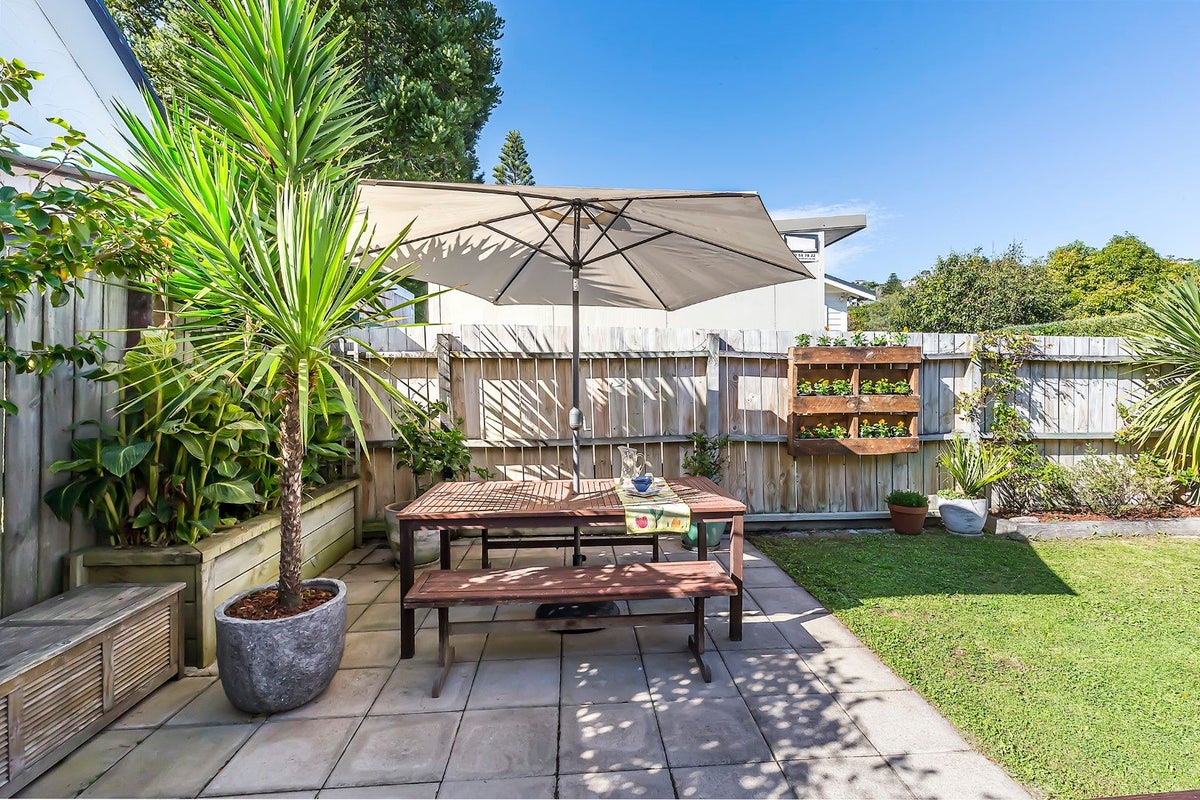 34A Weka Street, Miramar, Wellington - Carousel 29