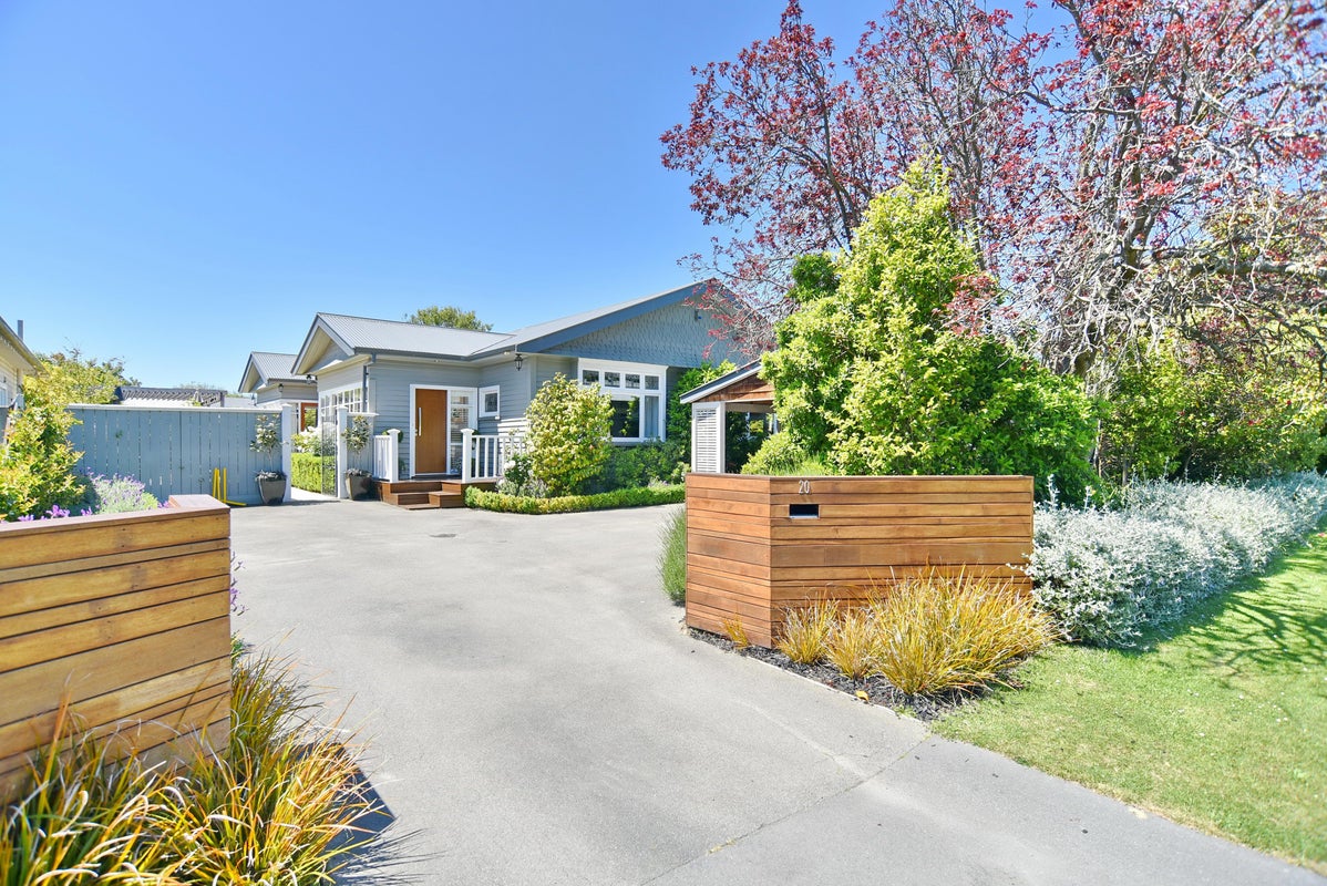 20 Carrington Street, St Albans, Christchurch - Carousel 1