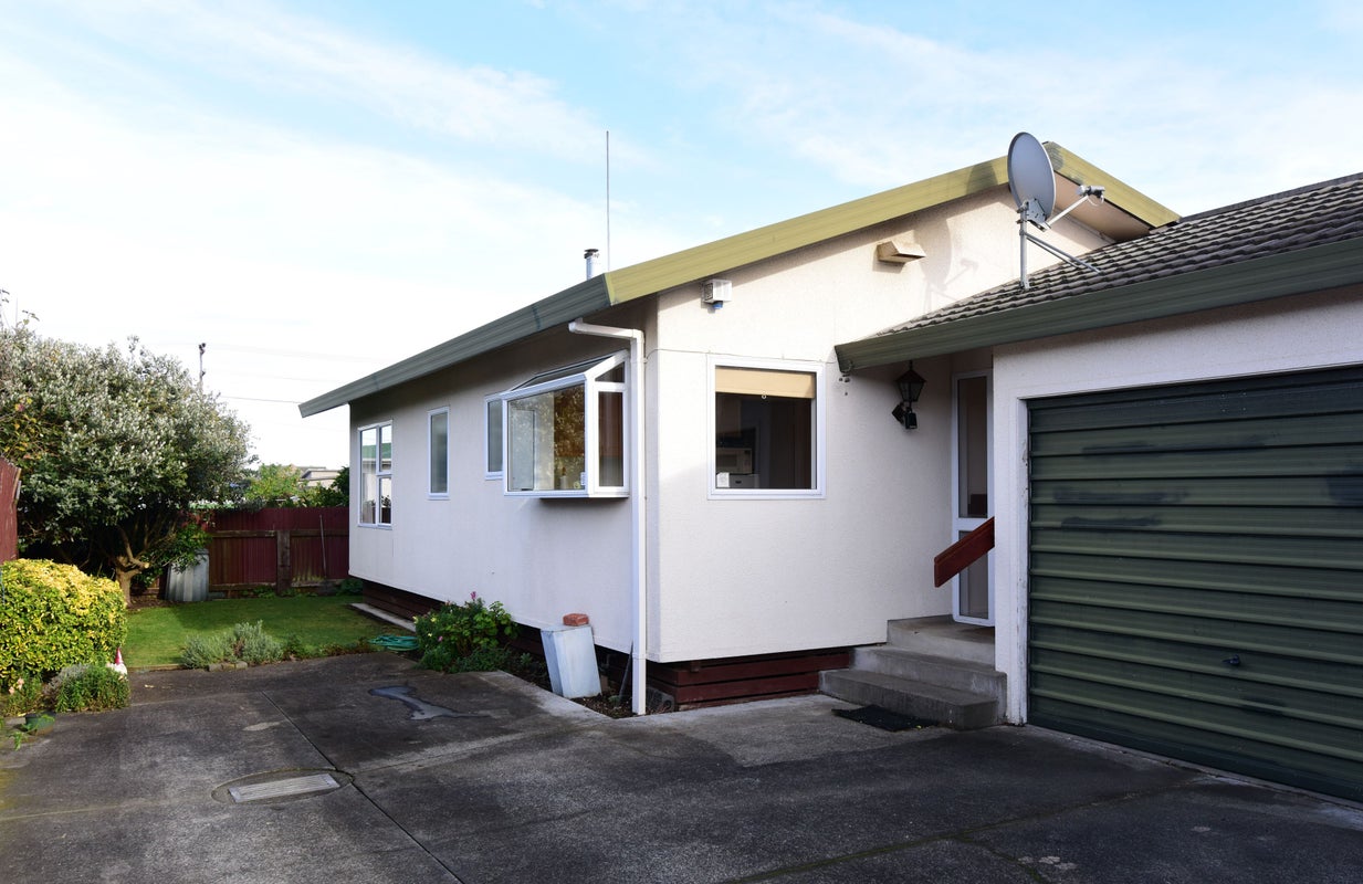 11A Downes Avenue, Springvale, Whanganui - Carousel 1