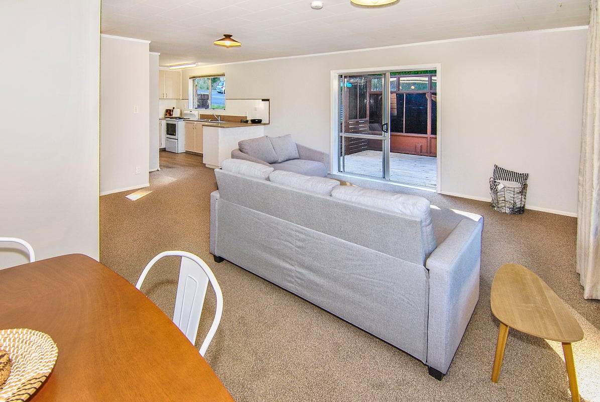 76 Middleton Road, Churton Park, Wellington - Carousel 2