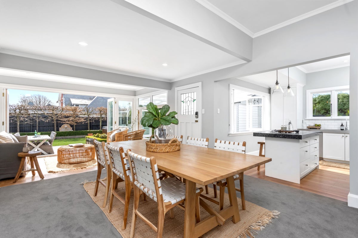 11 Peel Street, Strowan, Christchurch - Carousel 1