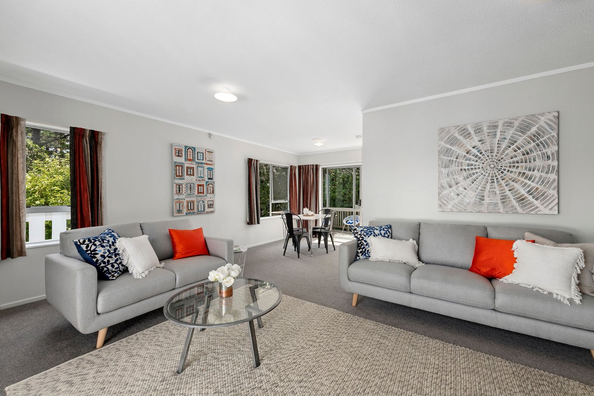 32 Robson Street, Stokes Valley, Lower Hutt - Carousel 2