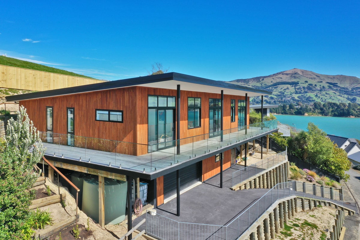 9 Manuka Terrace, Duvauchelle, Duvauchelle - Carousel 1