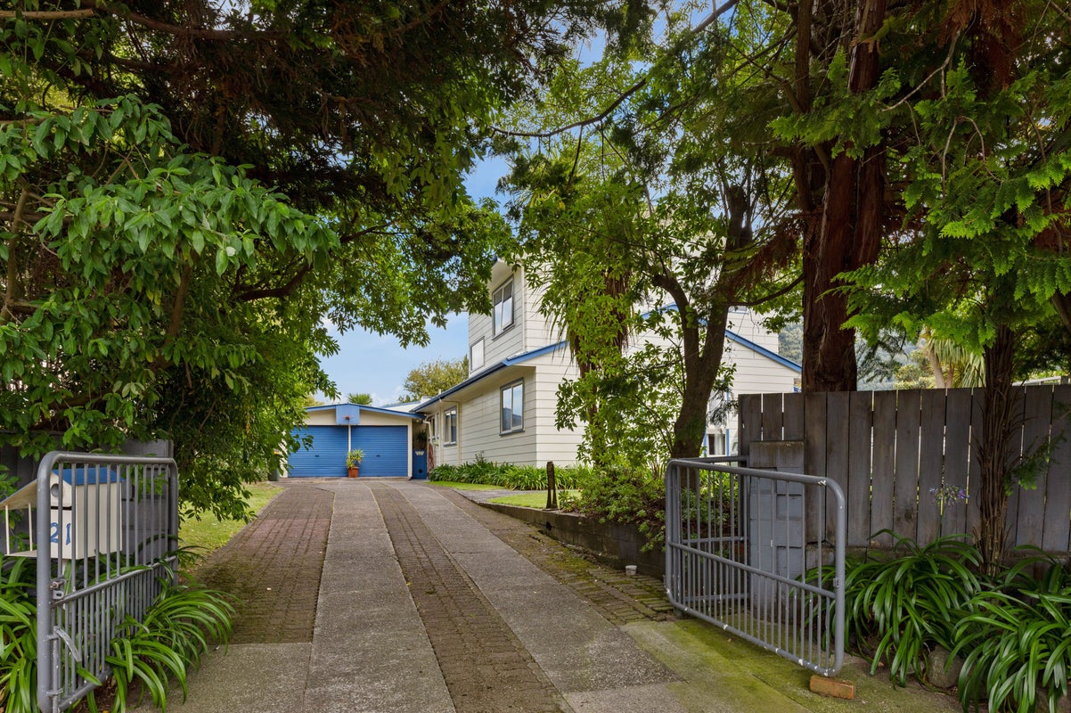 21 Beryl Place, Pukehangi, Rotorua - Carousel 26