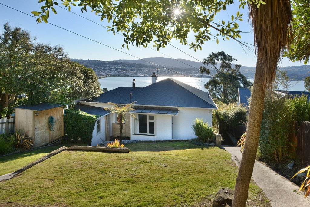 30 Rewa Street, Musselburgh, Dunedin - Carousel 1
