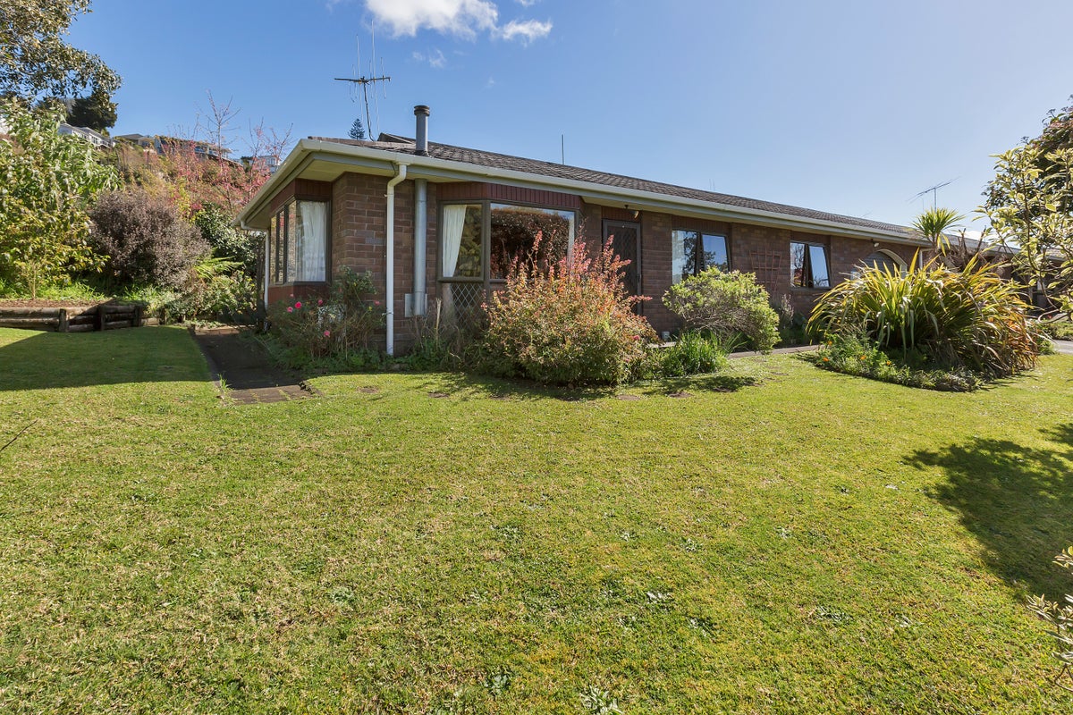103 Fairway Drive, Te Kamo, Whangarei - Carousel 1