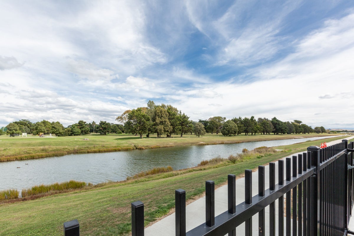 21 Hunter Drive, Awatoto, Napier - Carousel 21