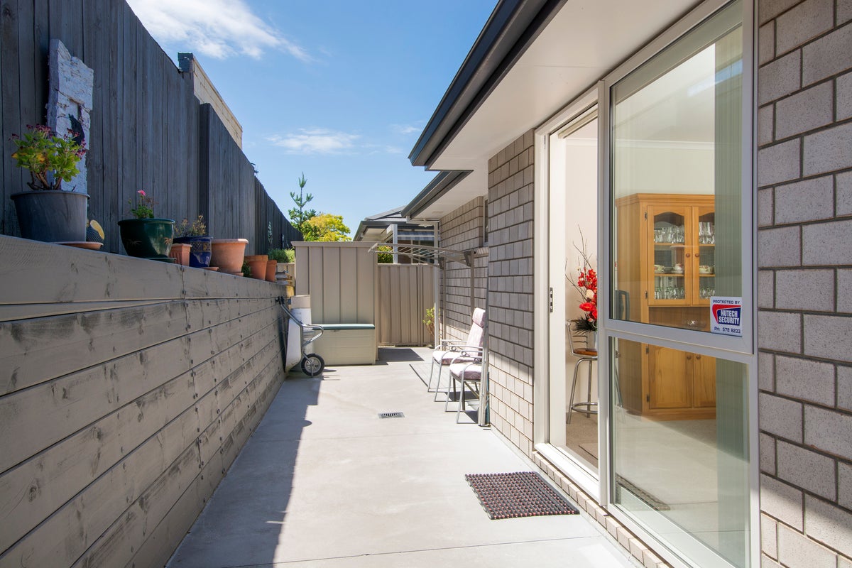 20 Seashell Drive, Papamoa Beach, Papamoa - Carousel 10