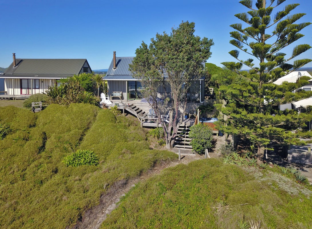 79B Pukehina Parade, Pukehina, Te Puke - Carousel 31