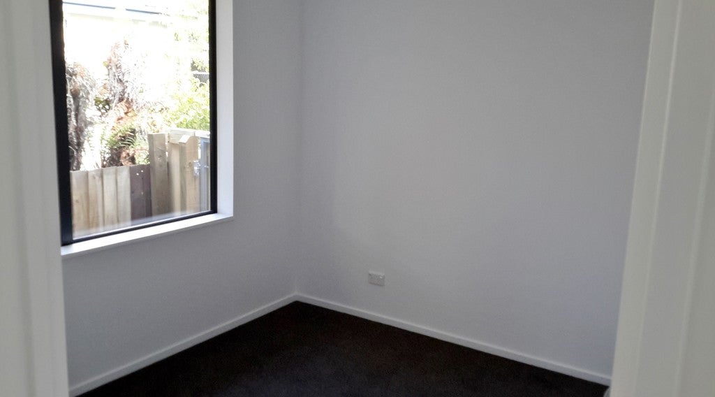 2/146 Hills Road, Edgeware, Christchurch - Carousel 10