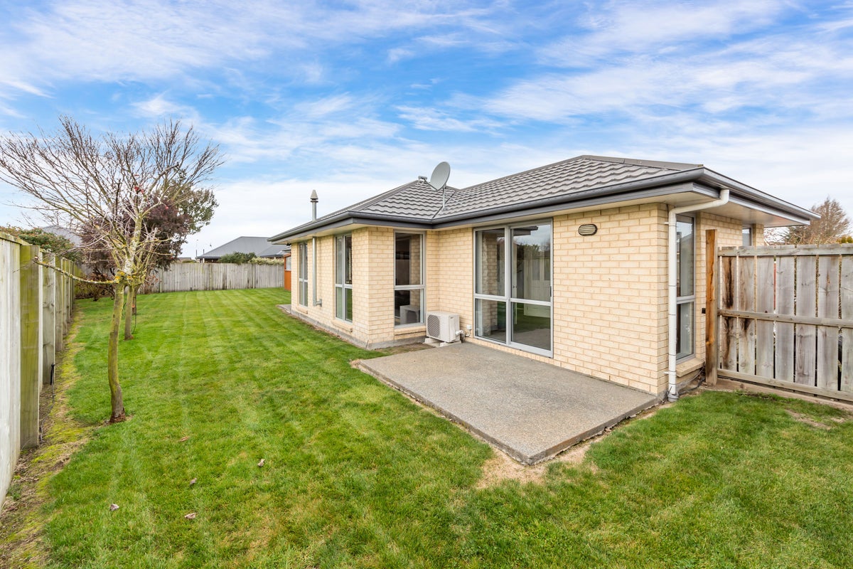 1 Blossom Lady Lane, Templeton, Christchurch - Carousel 15