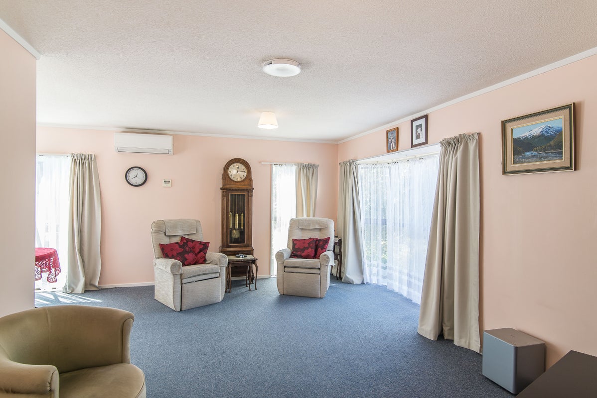 34 Guadeloupe Crescent, Grenada Village, Wellington - Carousel 1