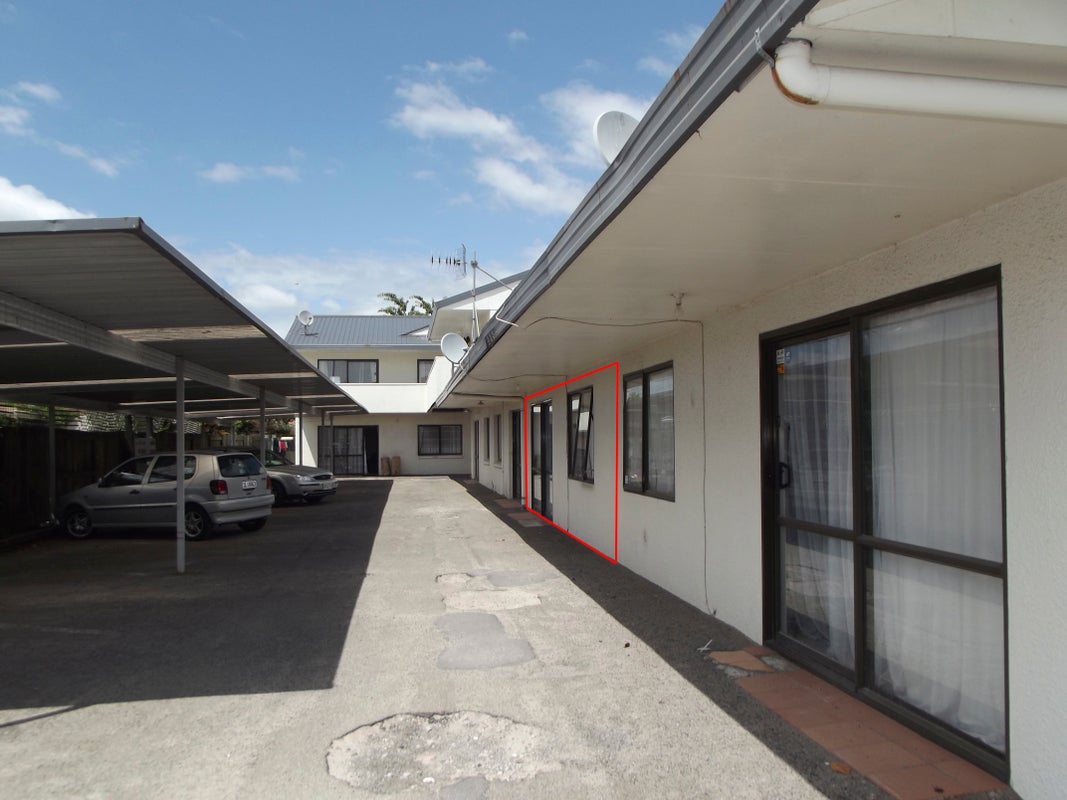 2/44 Malfroy Road, Victoria, Rotorua - Carousel 1