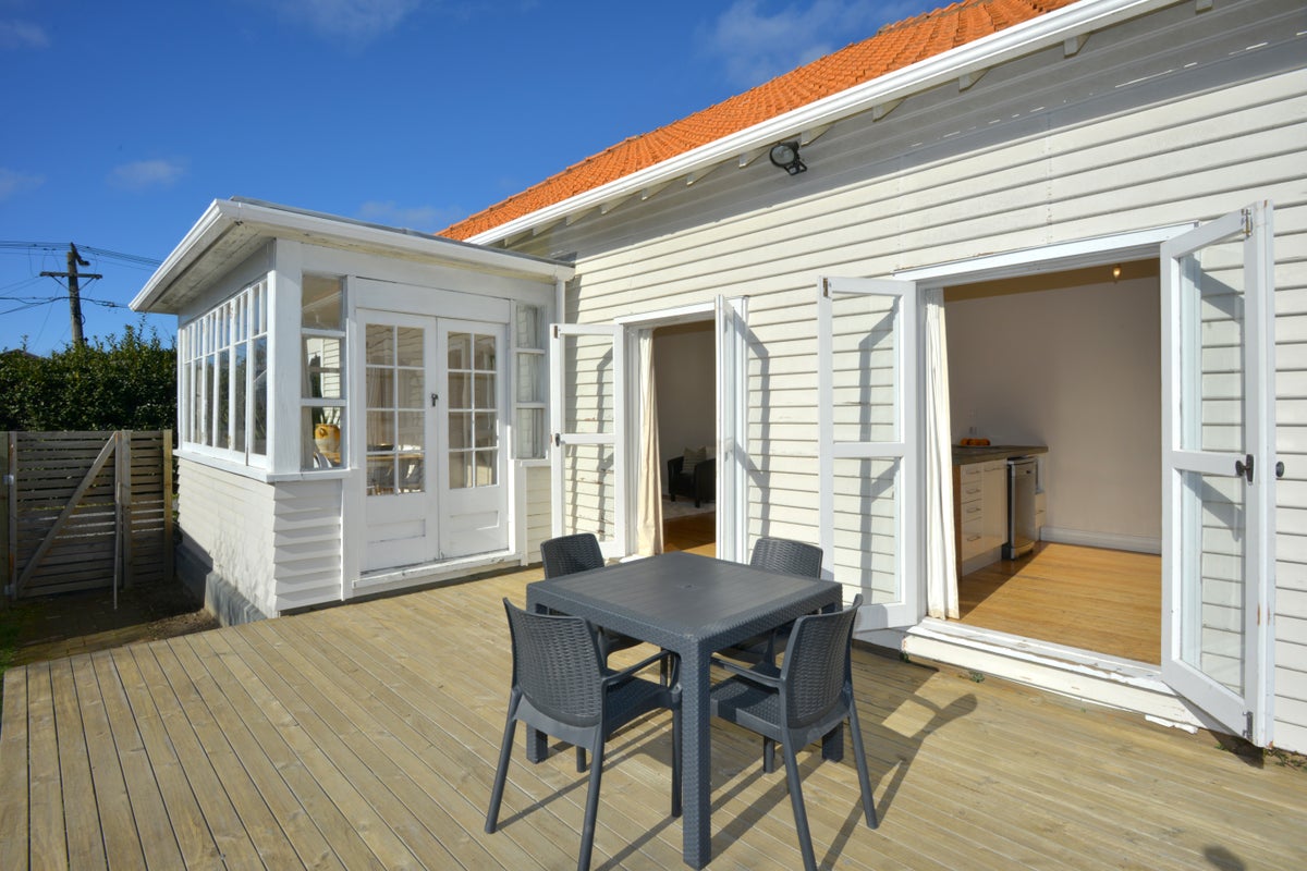 83 Edward Avenue, Edgeware, Christchurch - Carousel 1