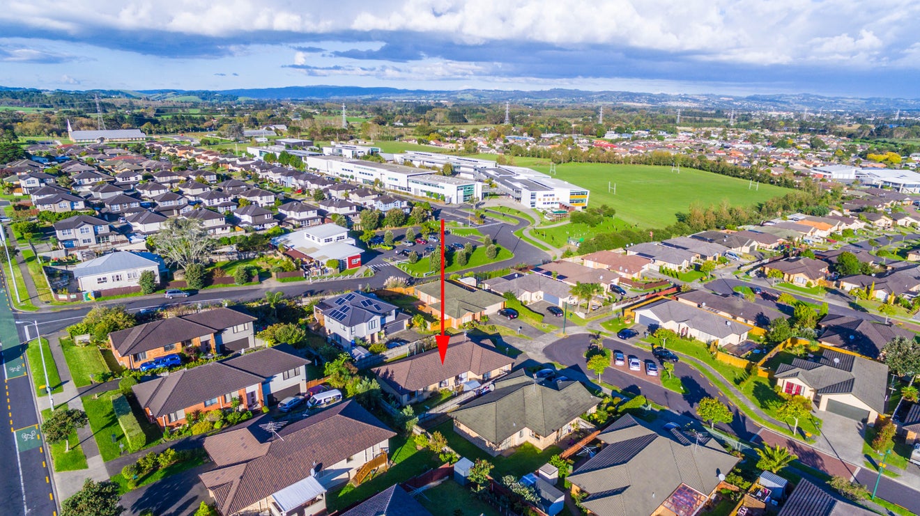 20 Sonterra Close, Randwick Park, Auckland - Carousel 2