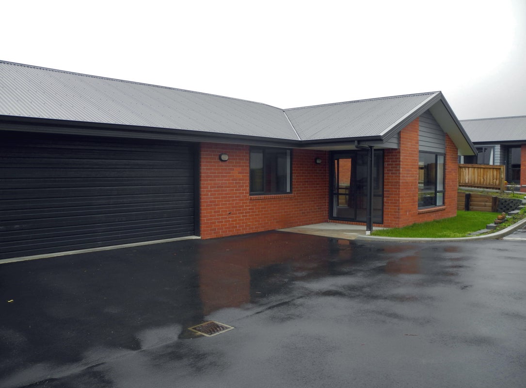 1D Wellington Street, Parkside, Timaru - Carousel 1