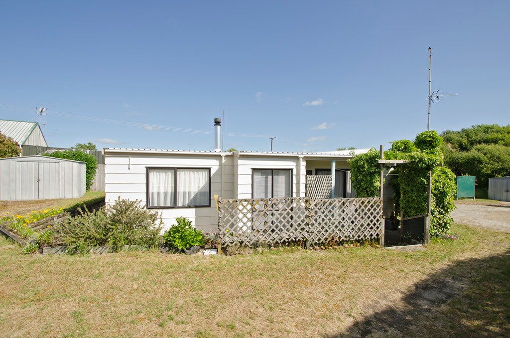 448 Pukehina Parade, Pukehina, Te Puke - Carousel 10