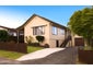 2/2 Seaglen Place, Botany Downs, Auckland - Carousel 9