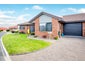 105 Oakridge Grove, Flagstaff, Hamilton - Carousel 2